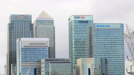 5 Reasons Why Banks should be Scared of Cryptocurrencies