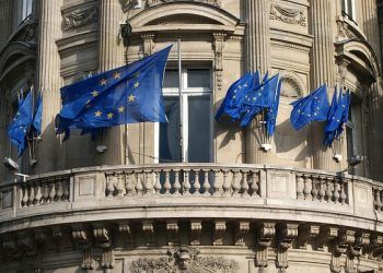 Pixabay.com / European Union Flags