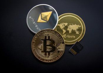 WorldSpectrum / Pixabay.com / Bitcoin, Etereum, Ripple