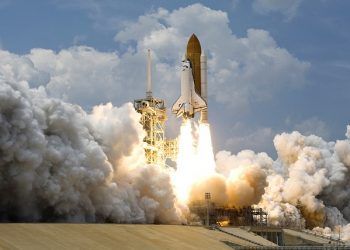 WikiImages / Pixabay.com / Rocket
