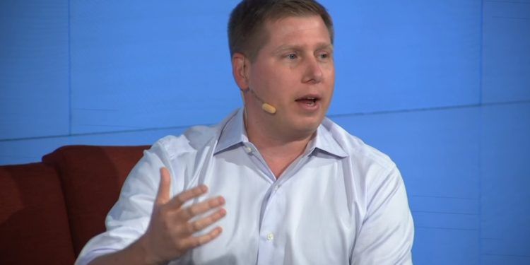 Crypto: What’s The Status? (Barry Silbert & David Kirkpatrick) | DLDconference New York 18 / DLDconference Youtube Video Screenshop