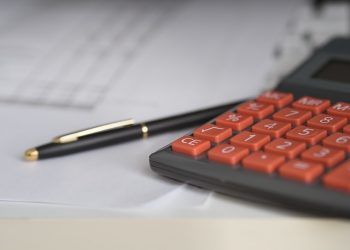 Edar / Pixabay.com / Calculator