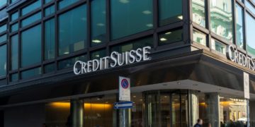 Credit Suisse Warns Investors About Capital Hike