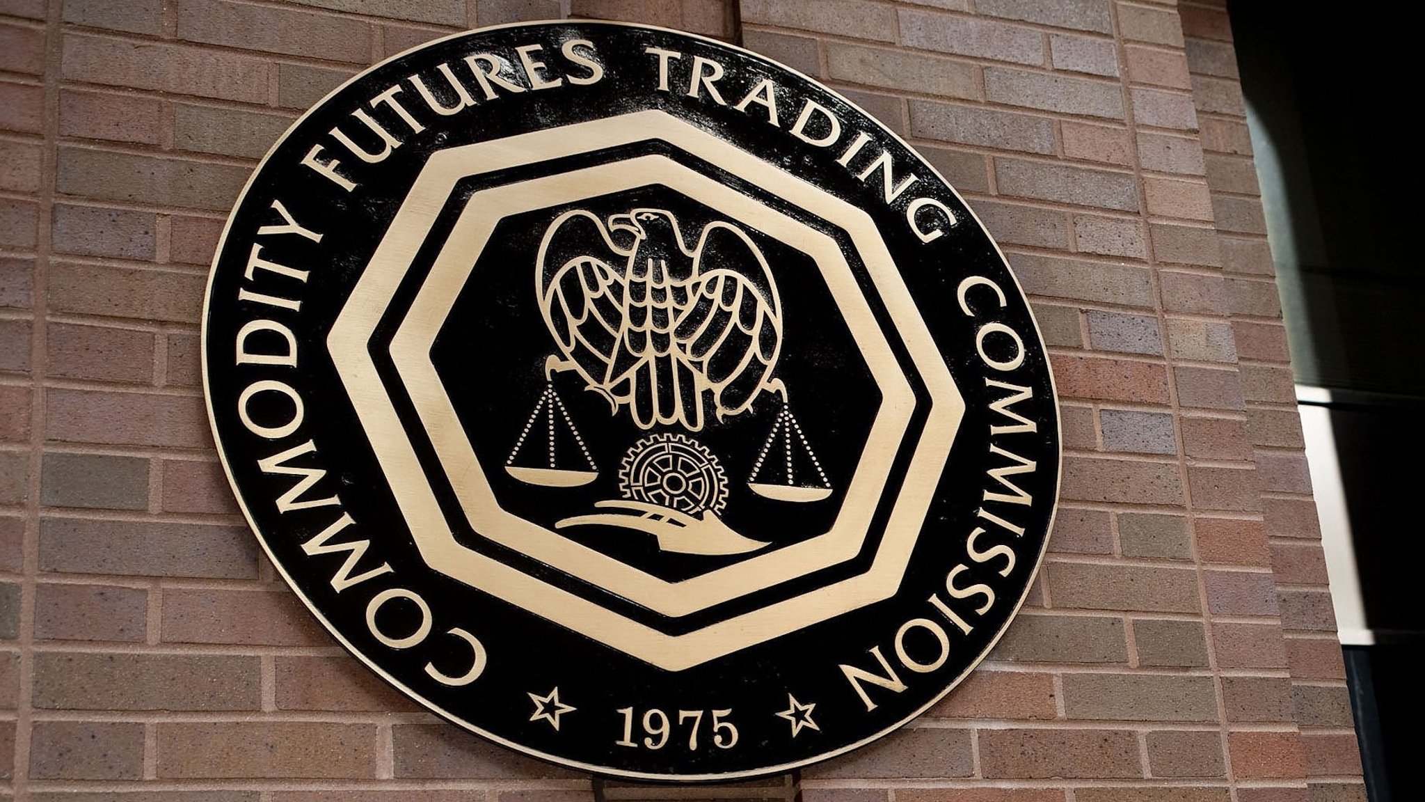 CFTC Settles with Forex Fraudster Brett Hartshorn
