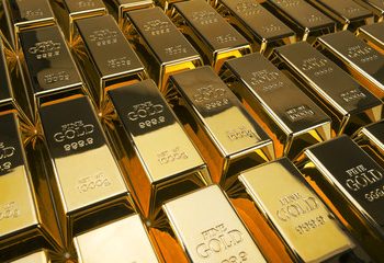 Gold prices are increasing aas COVID-19 fears increase