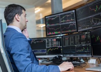 Institutions Still Bullish On Cardano And Ether As Bitcoin Outflows Persist