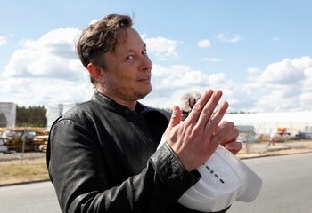 Elon Musk Puts A Bitcoin Profile Picture On Twitter Once More