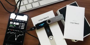 Scammers Sent Fake Hardware Wallets To Ledger Data Breach Victims