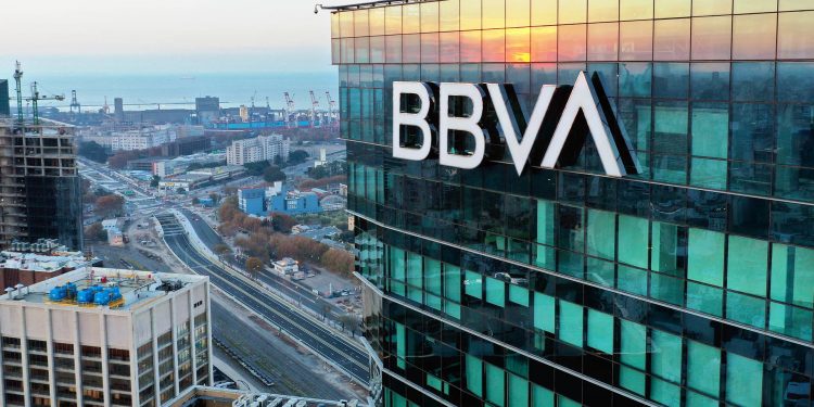 BBVA Brings Zero Commission Mobile Bank To The Italian Market