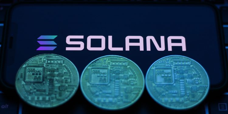 Solana Drops 93% From ATH As Fears Grow Over Alameda Exposure
