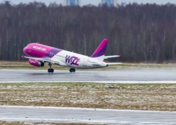 Wizz Air Orders 100 New Planes, Plans Aggressive Expansion