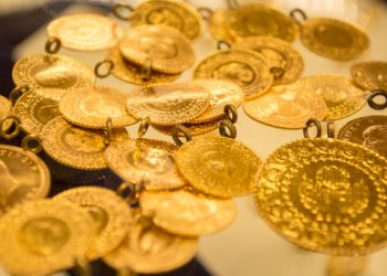 Gold Coins Shine Amid Global Gloom