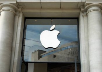 Apple Freezes Its Plans To Use China’s YMTC Chips – Nikkei