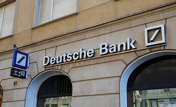 Deutsche Bank Warns Of Dangers In Borrowing From U.S. Lenders