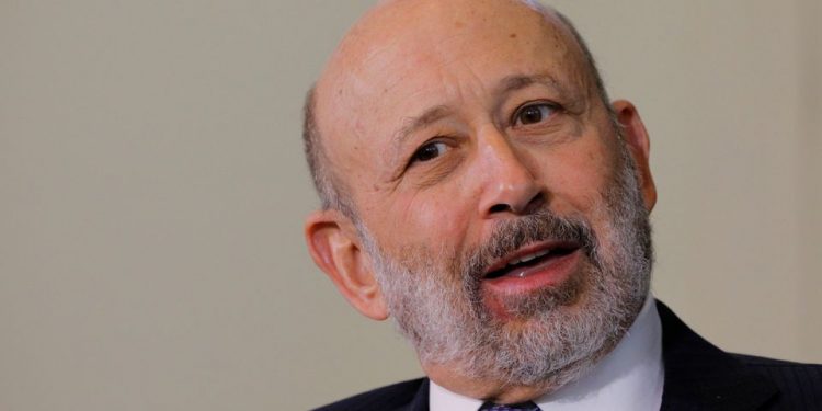 Ex-Goldman CEO Insists Recession Probability Is A 'Very High-Risk Factor'