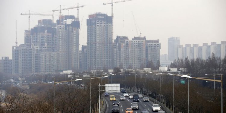 Young South Korean Home Buyers Test Yoon's Pledge To Address Affordability Crisis