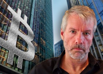 Michael Saylor Attacked Tesla For Offloading 75% Of BTC Holdings