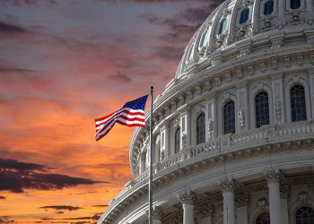 Senators Wyden And Warren Doubt Quality Of Auditors’ Oversight In Wake Of FTX Saga