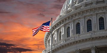 Senators Wyden And Warren Doubt Quality Of Auditors’ Oversight In Wake Of FTX Saga