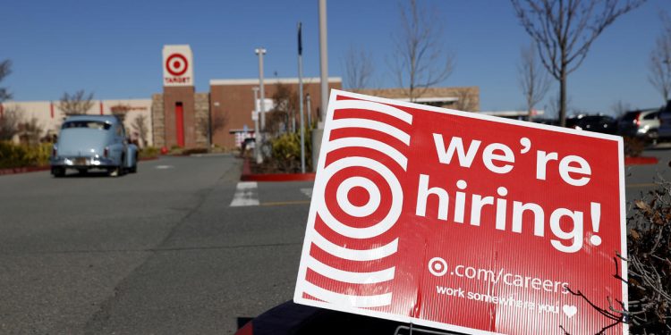 US Job Growth Strong In December; Unemployment Rate Drops To 3.5%
